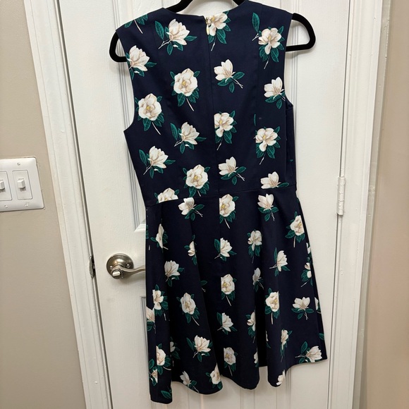 Draper James Magnolia Love Dress | Size 4 - Picture 7 of 16